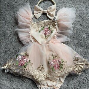 Baby Girl Newborn Photoshoot Outfit